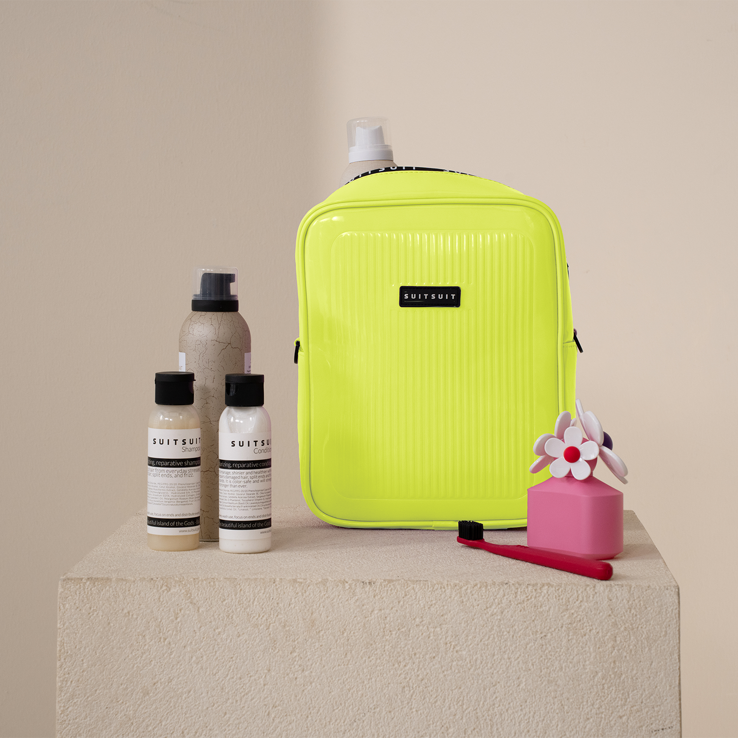 Expression - Cyber Lime - Toiletry Bag Upright
